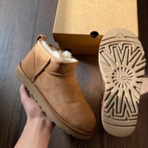 UGG Classic Ultra Mini Chestnut